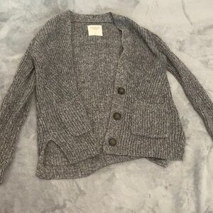 Abercrombie & Fitch Gray Sweater